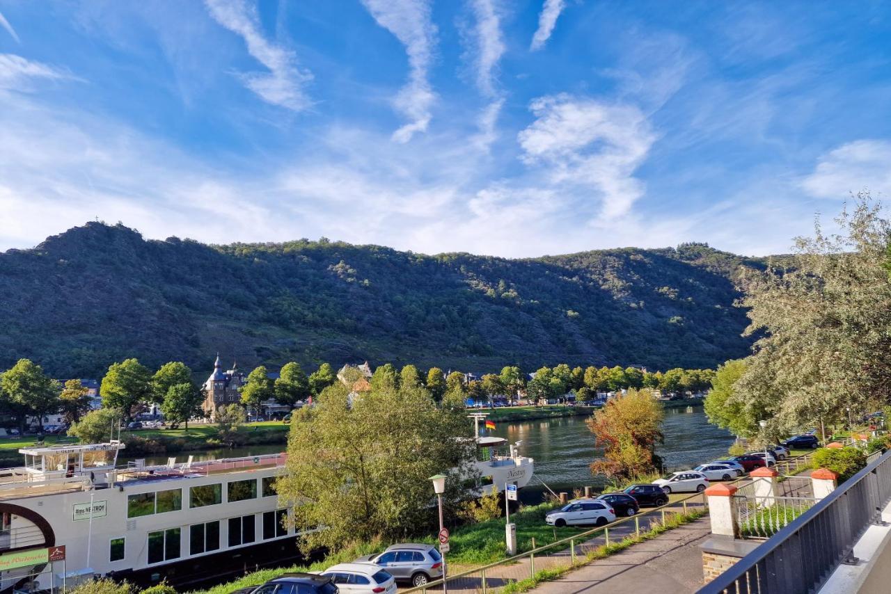 Vivamosel: Appartement Mit Mosel & Burgblick - Balkon - Parken - Aufzug - Fahrradraum Кохем Екстер'єр фото